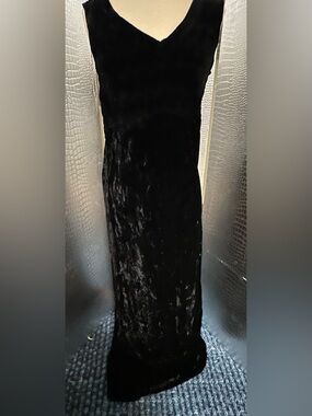Beth Schaeffer Classic Black Velvet Vintage Maxi Dress